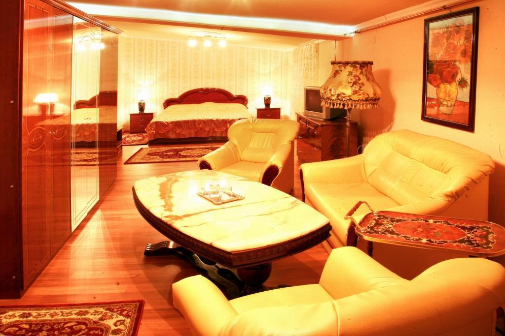 Bastya Wellness Hotel - Nyírbátor Dış mekan fotoğraf
